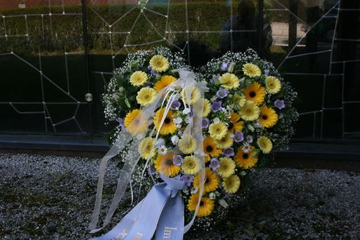 Bouquet in Herzform